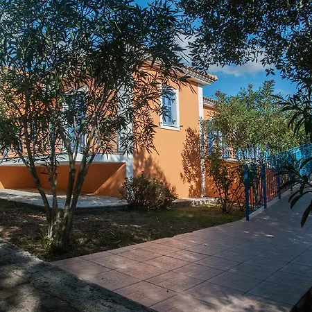 Leventis Complex With Sharing Pool *