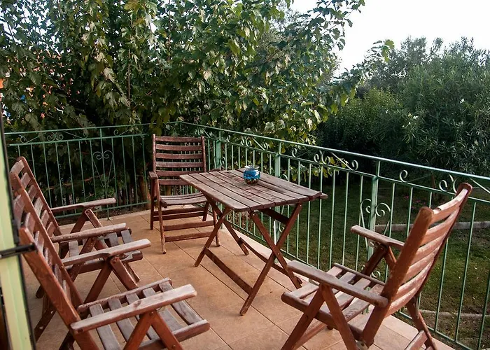 فيلة Leventis Complex With Sharing Pool *