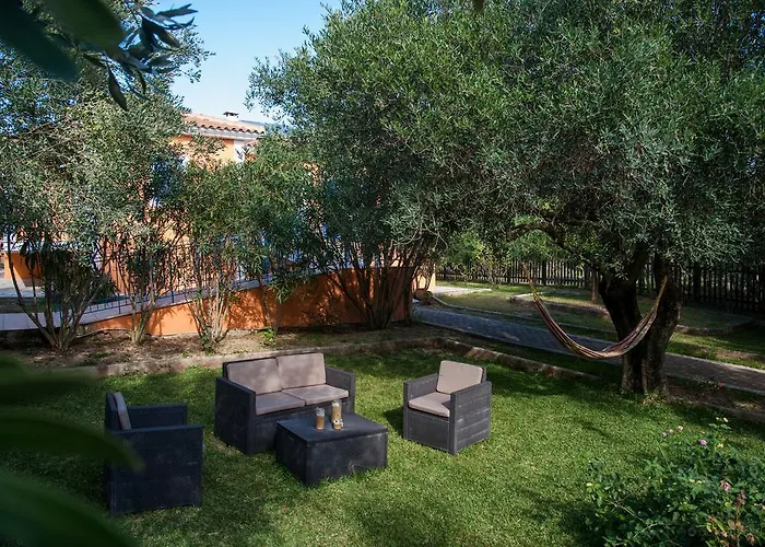 Leventis Complex With Sharing Pool سبارتيا
