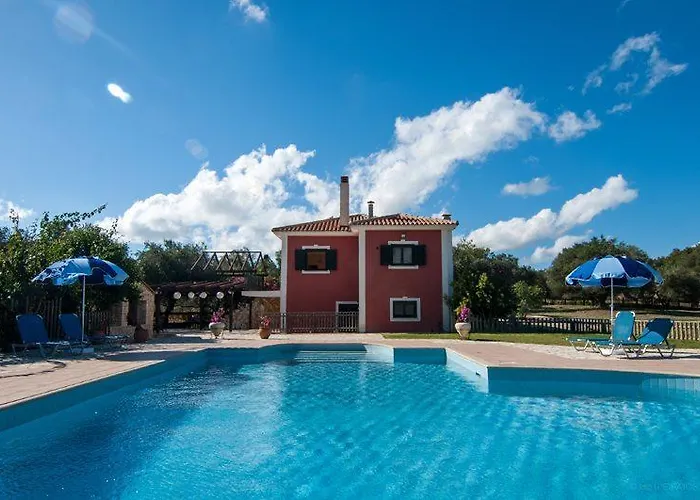 Leventis Complex With Sharing Pool * سبارتيا