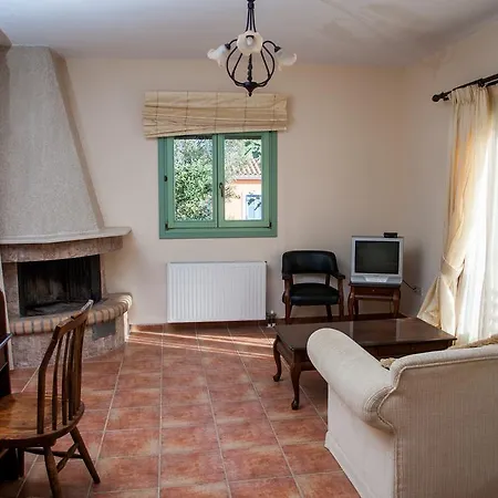 Leventis Complex With Sharing Pool Villa *