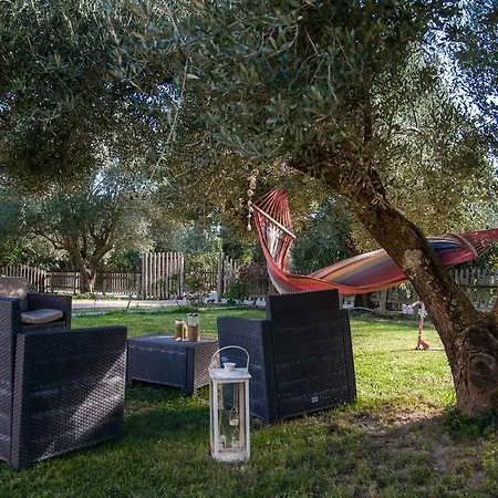 Villa Leventis Complex With Sharing Pool *