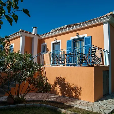 Villa Leventis Complex With Sharing Pool *