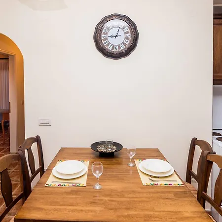 Leventis Complex With Sharing Pool Villa Spartia